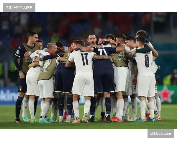 蒙特雷三比零完胜内卡萨，主场攻势如水银泻地