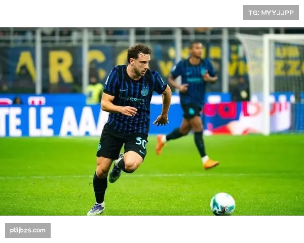 国际米兰意甲第十一轮两球击败拉齐奥，稳固联赛领头羊地位